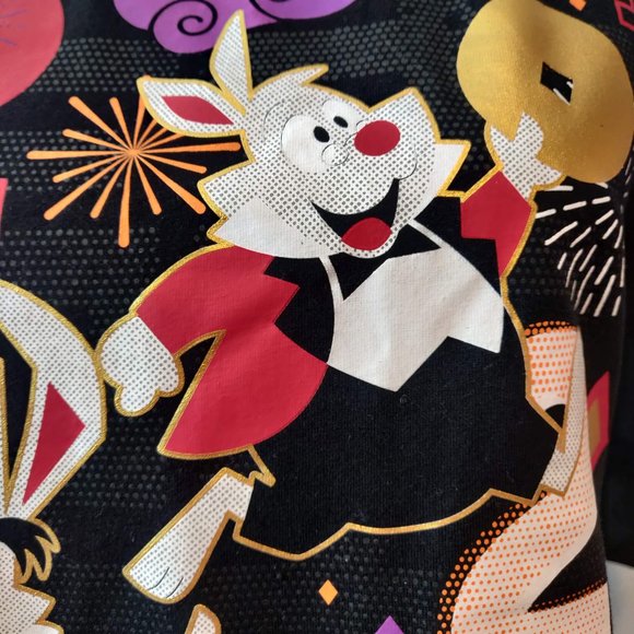 Disney Unisex 2023 Year Of The Rabbit March Hare White Rabbit T-Shirt Top S - Picture 5 of 10